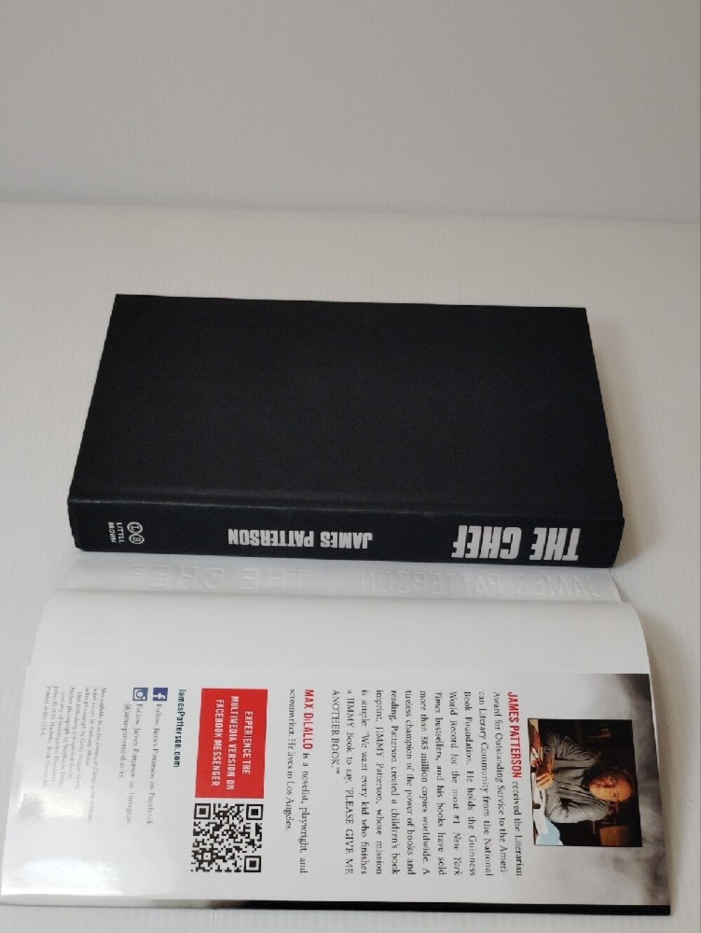 3 For $8 James Patterson "The Chef" Hardcover Book - 1st Edition - Picture 11 of 12